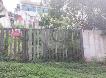 Terreno no Barro Branco com área total 295,35 m2 - 12 mts de frente