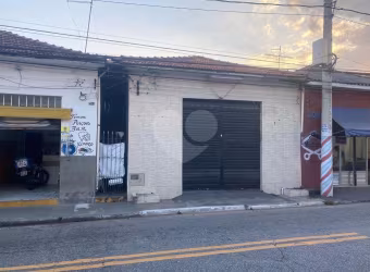 Ponto comercial com residência próximo ao Metrô Tucuruvi