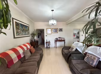 Apartamento de 120 m2 com Portaria 24hs em andar alto