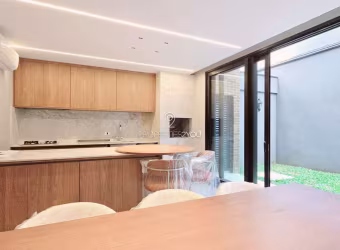 Casa em condomínio fechado com 3 quartos à venda na Rua Coronel Brasilino Moura, Ahú, Curitiba, 266 m2 por R$ 3.690.000