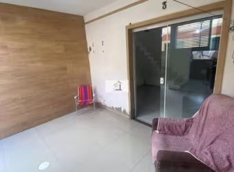 Sobrado geminado à venda em Barra do Aririú Palhoça