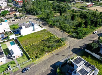Terreno à venda no Pântano do Sul, Florianópolis  por R$ 960.000