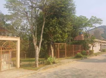 Sítio com 2 dormitórios à venda, 888 m² por R$ 300.000 - Valadares - Juiz de Fora/MG