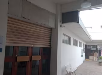 Sala comercial para alugar na Avenida Assis Brasil, 1795, Passo da Areia, Porto Alegre por R$ 760