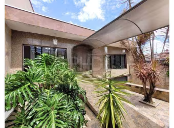 Casa 415m² para Venda - Bairro Olímpico em São Caetano do Sul.