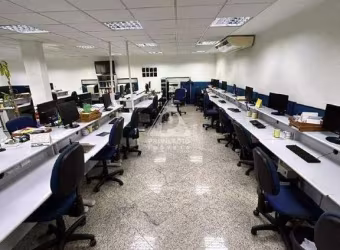 Casa tiplex residencial ou comercial