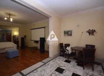 Apartamento à Venda 4 quartos, suíte, vaga na escritura, Flamengo, Rio de Janeiro - RJ