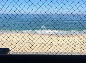 APARTAMENTO À VENDA 2 QUARTOS SENDO 2 SUÍTES, NO RECREIO DOS BANDEIRANTES.