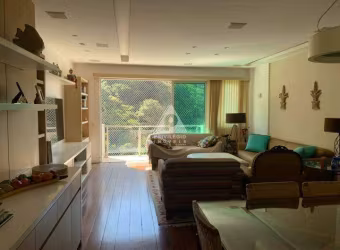 4 quartos sendo 1 suíte, 2 vagas, 2 varanda, reformado, lavabo, vista livre, portaria 24H