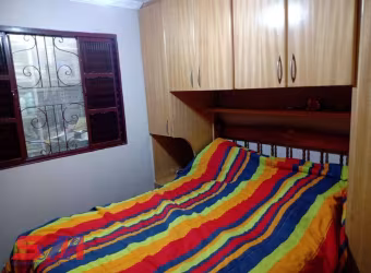 Casa em Jardim Santa Adélia