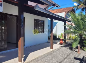 Oportunidade: Casa com 220m² no Ademar Garcia .