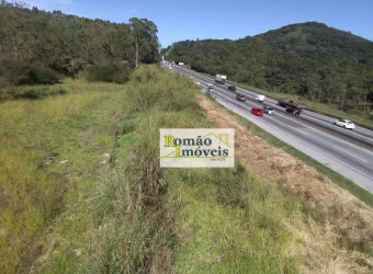 **ÁREA INDUSTRIAL NA RODOVIA FERNÃO DIAS - MAIRIPORÃ**