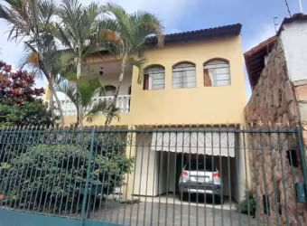CASA 4 QUARTOS, NA AVENIDA GUARAPARI, SANTA AMÉLIA