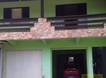 Sobrado com 4 dormitórios à venda, 380 m² por R$ 1.200.000,00 - Praia de Armação - Penha/SC