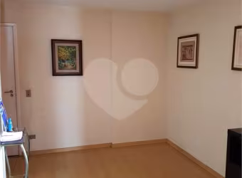 Apartamento com 3 quartos à venda em Imirim - SP