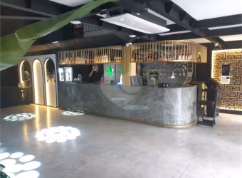 Casa à venda ou para locação em Jardim Paulistano - SP