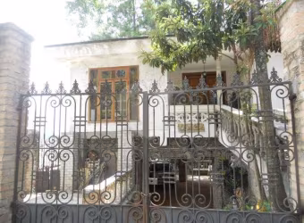 Sobrado com 5 quartos à venda em Vila Albertina - SP