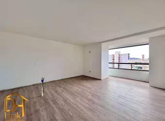 Apartamento novo 1 suíte mais 1 demi suíte com 2 vagas de garagem no Saguaçu