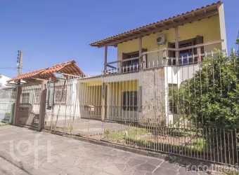 Casa com 6 quartos à venda na Rua Vicente Marsiglia Filho, 75, Passo das Pedras, Porto Alegre, 600 m2 por R$ 520.000