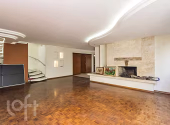 Casa com 5 quartos à venda na Avenida General Barreto Viana, 793, Vila Jardim, Porto Alegre, 870 m2 por R$ 3.200.000
