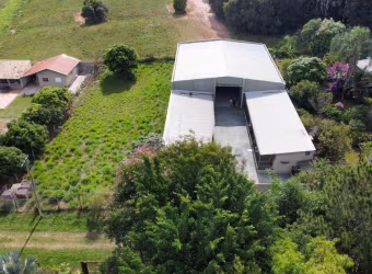 Chácara com 5 dormitórios à venda por R$ 800.000,00 - Jardim Shangri-lá - Botucatu/SP