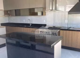 Casa com 3 dormitórios à venda, 167 m² por R$ 1.200.000,00 - Residencial Califórnia - Potim/SP