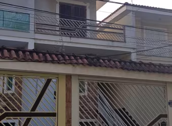 SOBRADO DE ALTO PADRÃO  DE PORTEIRA FECHADA COM 04 DORMITÓRIOS , 03 SUÍTES E 10