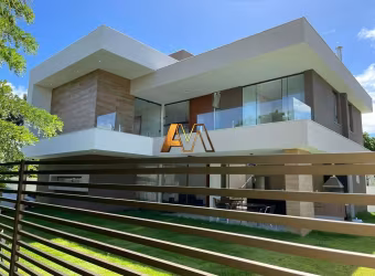 VENDE-SE CASA 5 SUÍTES EM GUARAJUBA