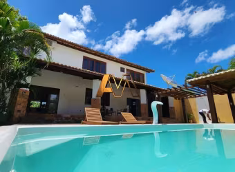 CASA 6/4 COM 3 SUÍTES EM GUARAJUBA