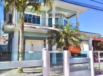 Casa Residencial com 3 quartos  à venda, 200.00 m2 por R$1300000.00  - Ingleses Do Rio Vermelho - Florianopolis/SC