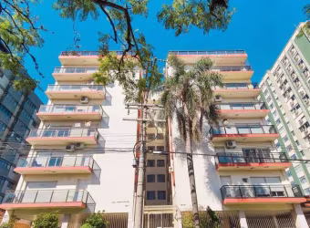 Apartamento com 3 Dormitórios( 1 Suíte) + Dependência  na Av. Presidente Vargas!
