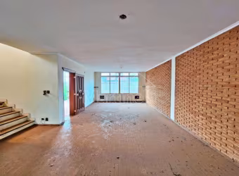 Casa Sobrado Padrão em Ribeirão Preto