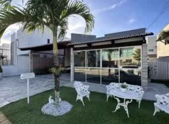 Oferta!! Belíssima Casa 4/4 Sendo 02 Suites 450m² de Terreno no Condomínio Green Club