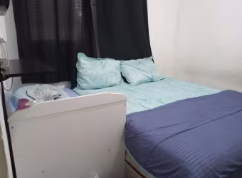 Apartamento com 2 quartos à venda na Abrahão Pinsky, 160, Caguassu, Sorocaba por R$ 195.000