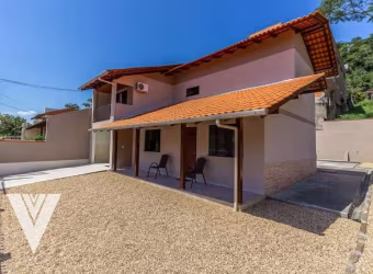 Casa com 4 dormitórios à venda, 235 m² por R$ 700.000,00 - Salto Weissbach - Blumenau/SC