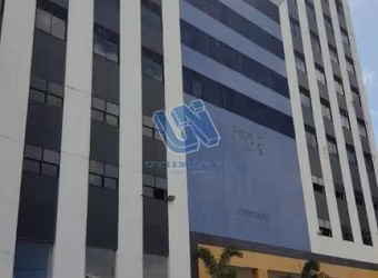 Sala comercial com 23m2 no Caminho das Árvores