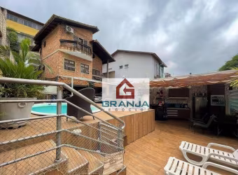 Casa com 3 dormitórios à venda, 180 m² por R$ 760.000,00 - Granja Viana - Cotia/SP