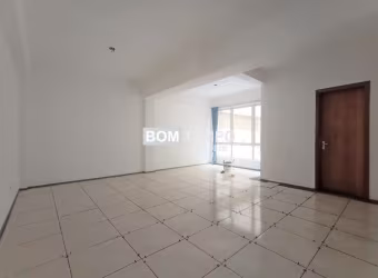 Sala comercial Reformada 36m² de área útil.