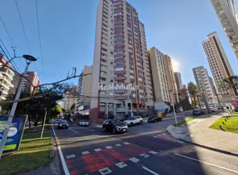 COM UMA VISTA ESÉTACULAR - APARTAMENTO 178 M2 DE AREA PRIVATIVA