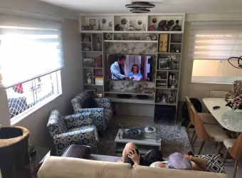 Casa Duplex em condomínio Fechado - 3 Quartos - 1 Suíte - 215 m² -  Placa Solar - 2 Vagas de Garagem