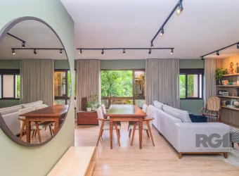 Magnífico apartamento 90,18 m², totalmente MOBILIADO e decorado com extremo bom gosto ,  3 dormitórios,  sendo 1 suíte, living amplo em 2 ambientes, cozinha com móveis planejados, 2 vagas  individuais