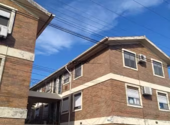 Apartamento no Village IV com 2 dormitórios à venda, 58 m² Pelotas