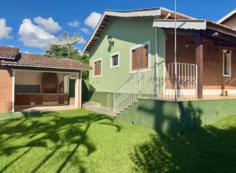 Casa à Venda em São Bento do Sapucaí