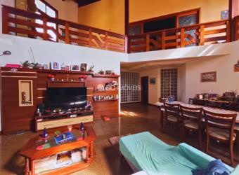 Casa com 7 quartos à venda em Jurerê, Florianópolis  por R$ 5.000.000