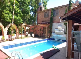 Casa para Venda em Juquiá, Zona Rural.