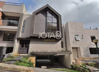 Casa em condomínio fechado com 241m² com 3 suítes