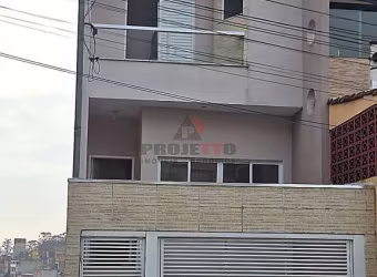 Excelente oportunidade !! Sobrado á venda em bairro tranquilo !!