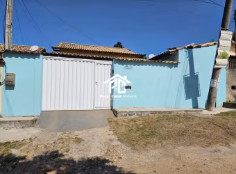 Imperdível oportunidade: Casa à venda em Araruama-RJ, Nossa Senhora de Nazareth. 3 quartos, 1 suíte, 1 vaga. Venha conferir!