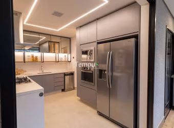 Apartamento Alto Padrão, 3 SUÍTES, COM ESCANINHO NO ANDAR, 2 VAGAS E LAZER COMPLETO