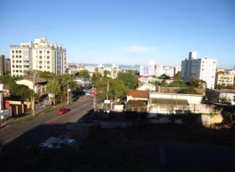 Casa Comercial para Venda - 400m², 5 dormitórios, sendo 1 suites, 4 vagas - Camaquã